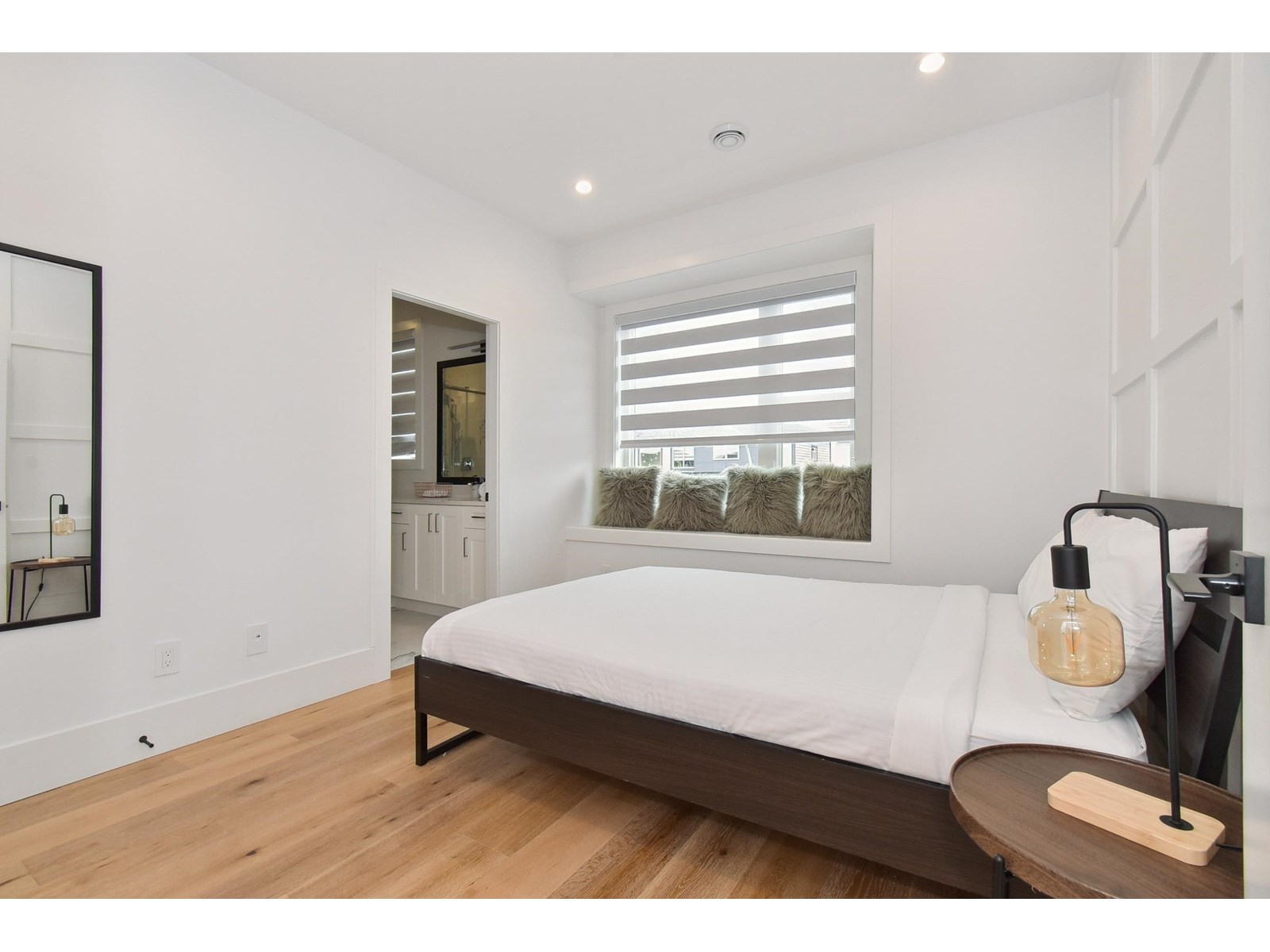 16782 18b Avenue, Surrey, British Columbia  V3Z 0B4 - Photo 17 - R3025890