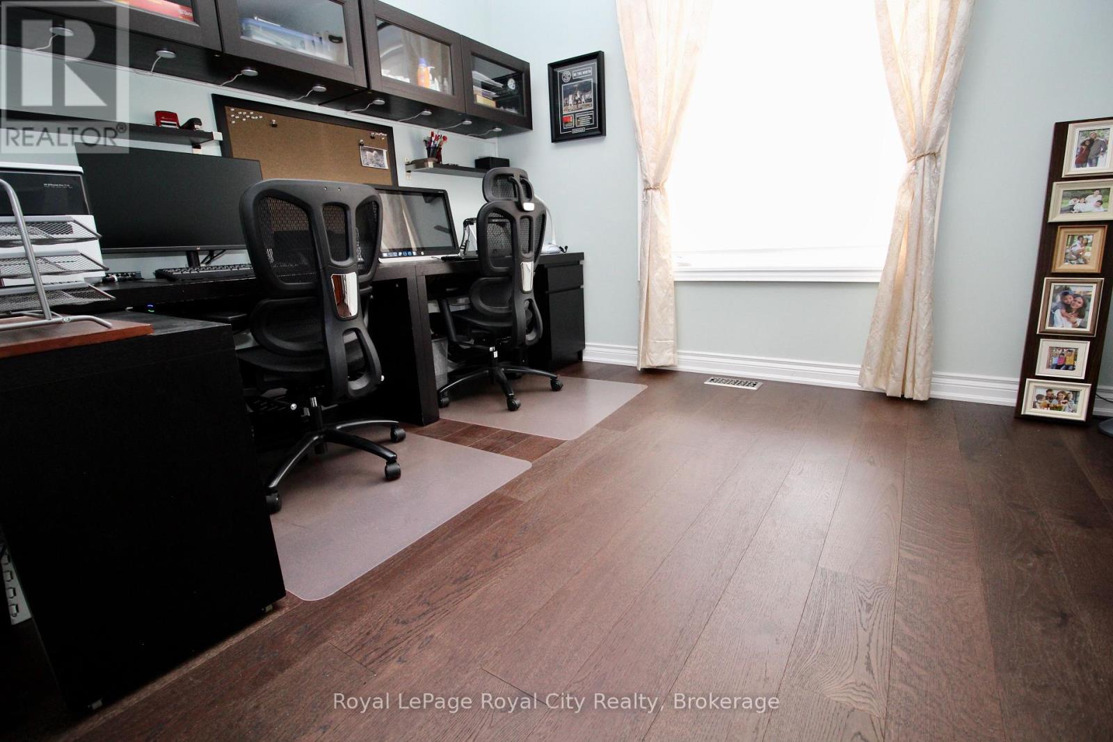 39 Dalmeny Drive, Brampton, Ontario  L6X 2Y4 - Photo 13 - W12278313