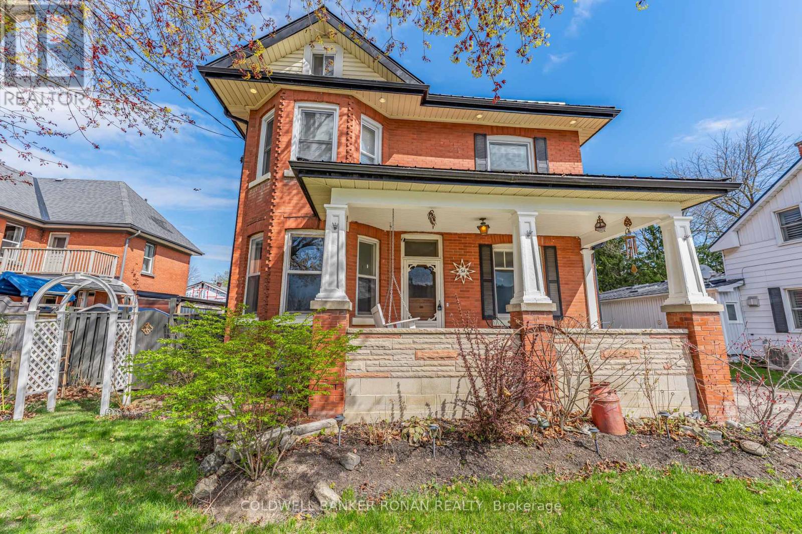 Property at 54 NELSON STREET W image 5