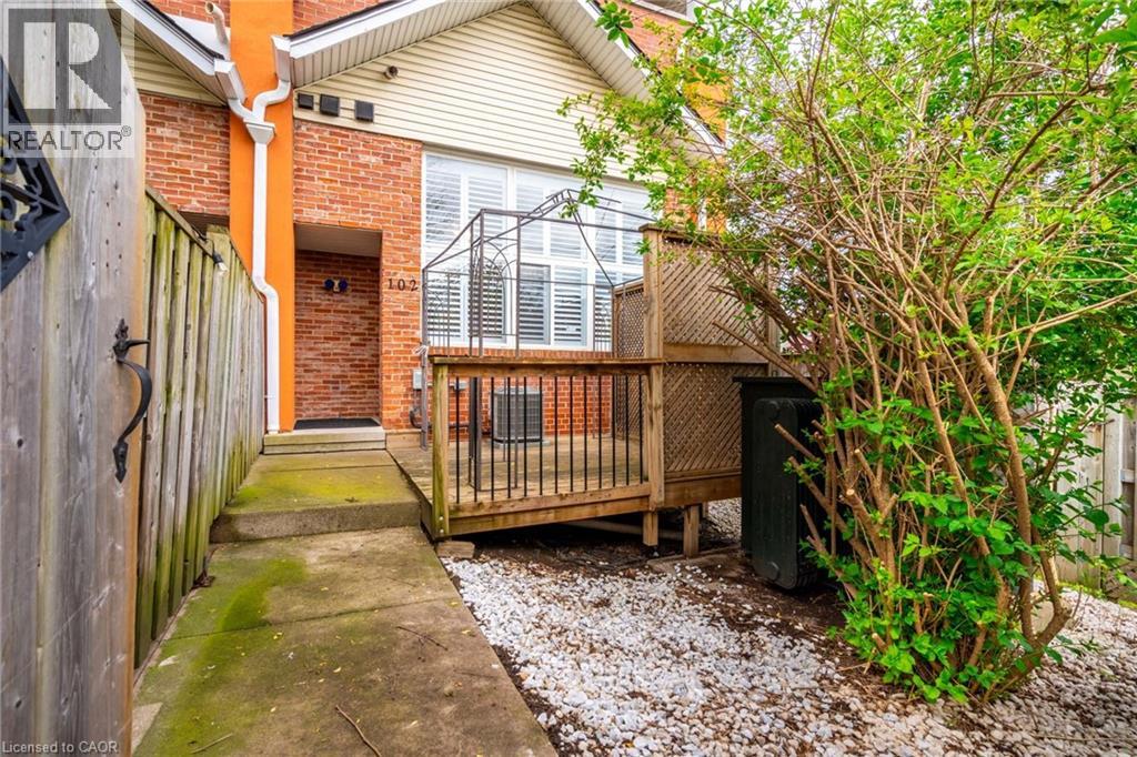 111 Grey Street Unit# 102, Brantford, Ontario  N3S 4V8 - Photo 3 - 40750264