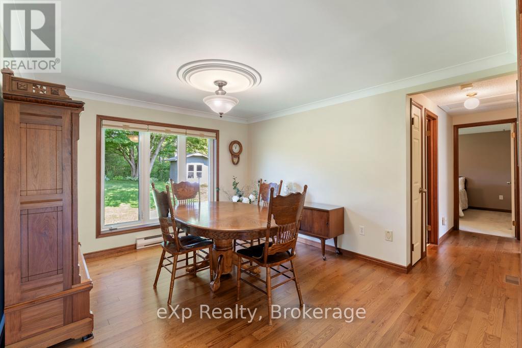 29 Everett Road, South Bruce Peninsula, Ontario  N0H 2T0 - Photo 10 - X12279408