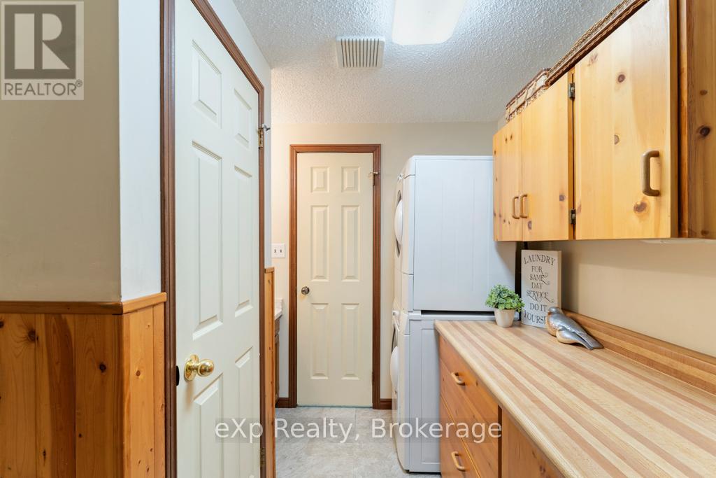 29 Everett Road, South Bruce Peninsula, Ontario  N0H 2T0 - Photo 16 - X12279408