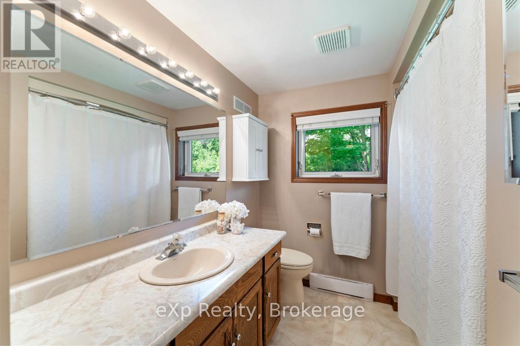 29 Everett Road, South Bruce Peninsula, Ontario  N0H 2T0 - Photo 19 - X12279408