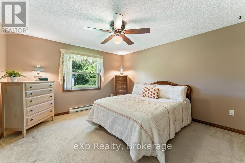 29 Everett Road, South Bruce Peninsula, Ontario  N0H 2T0 - Photo 26 - X12279408