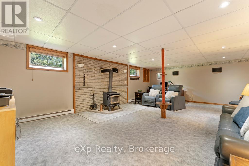 29 Everett Road, South Bruce Peninsula, Ontario  N0H 2T0 - Photo 32 - X12279408