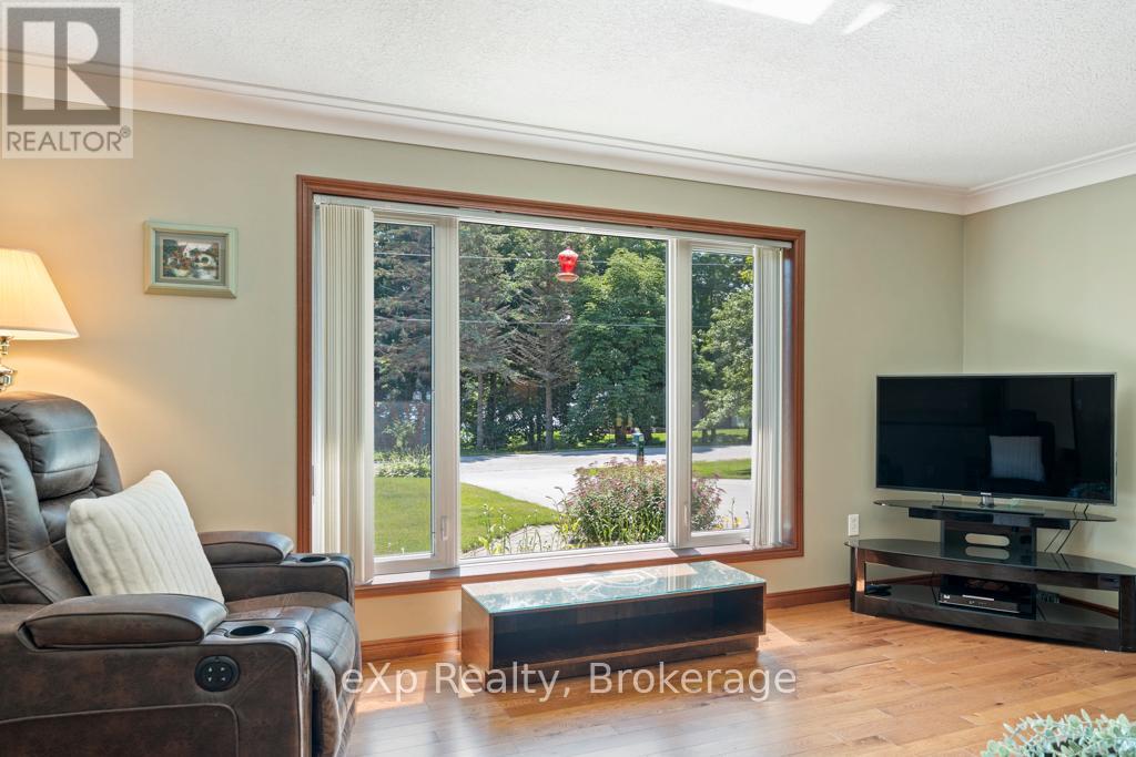 29 Everett Road, South Bruce Peninsula, Ontario  N0H 2T0 - Photo 36 - X12279408