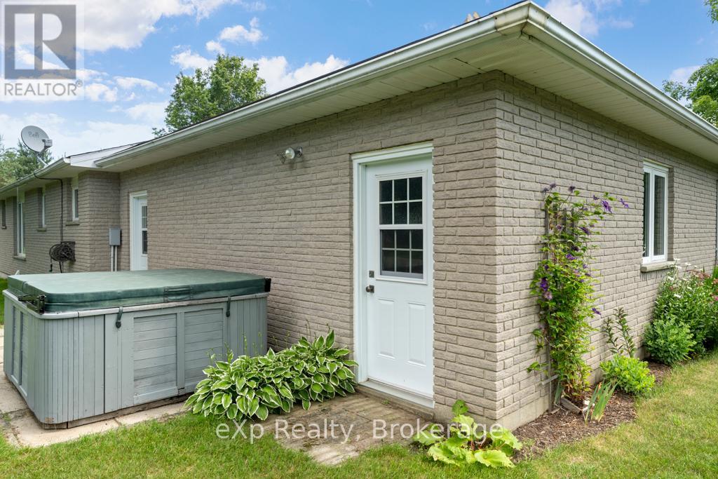 29 Everett Road, South Bruce Peninsula, Ontario  N0H 2T0 - Photo 47 - X12279408