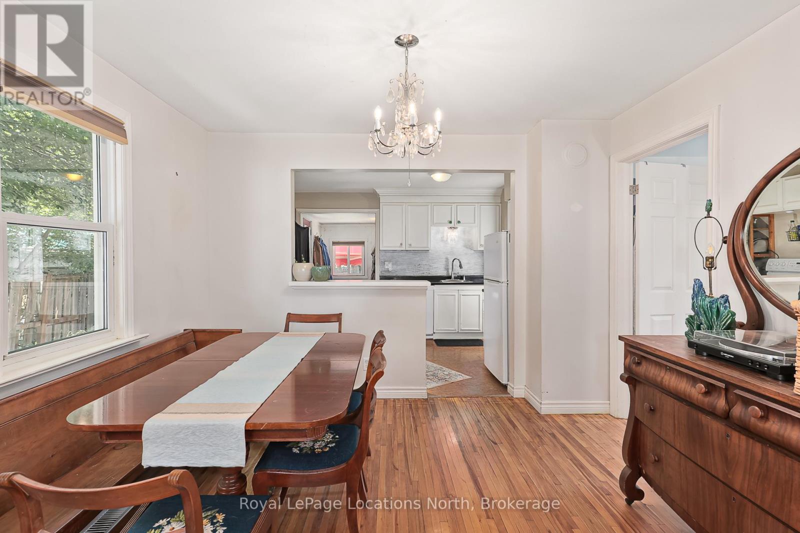 113 Bruce Street S, Blue Mountains, Ontario  N0H 2P0 - Photo 14 - X12279436