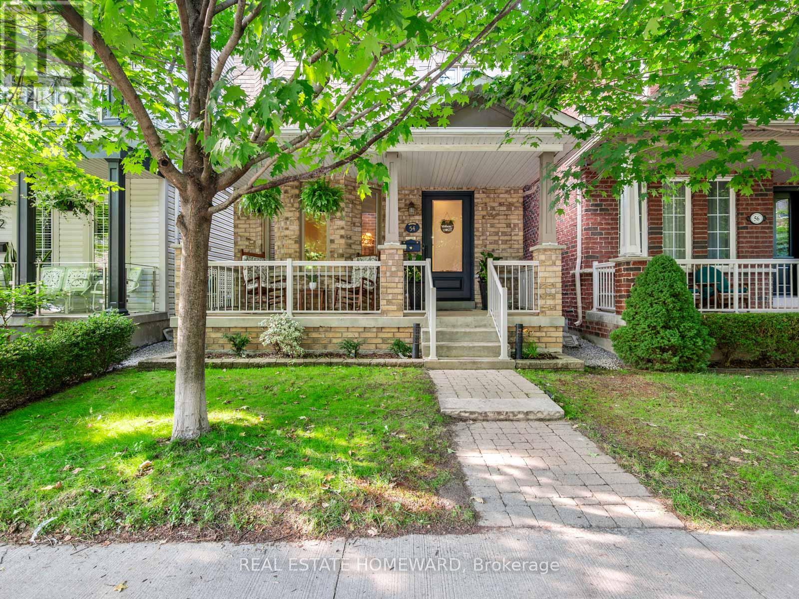 Property at 54 CROSSOVERS STREET image 1