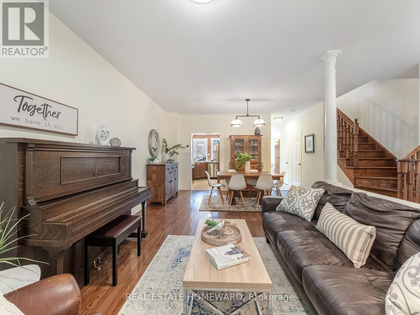 Property at 54 CROSSOVERS STREET image 3