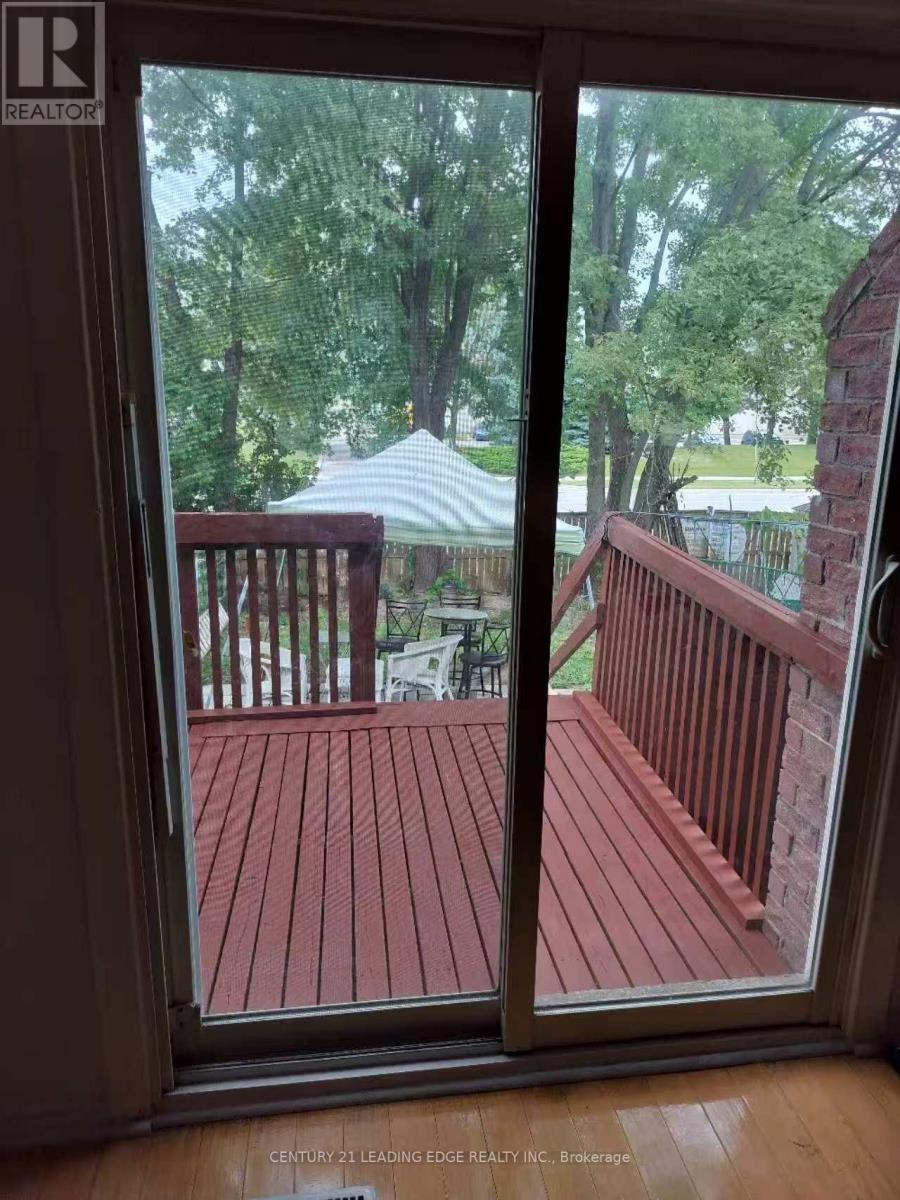 Property at 73 TREETOPS COURT image 5