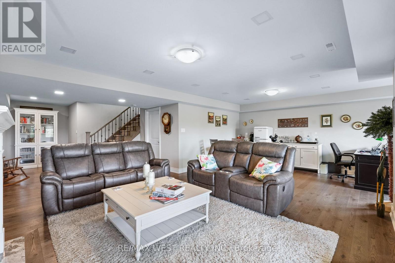 29 - 109 Ridge Way, New Tecumseth, Ontario  L9R 0M6 - Photo 23 - N12279274