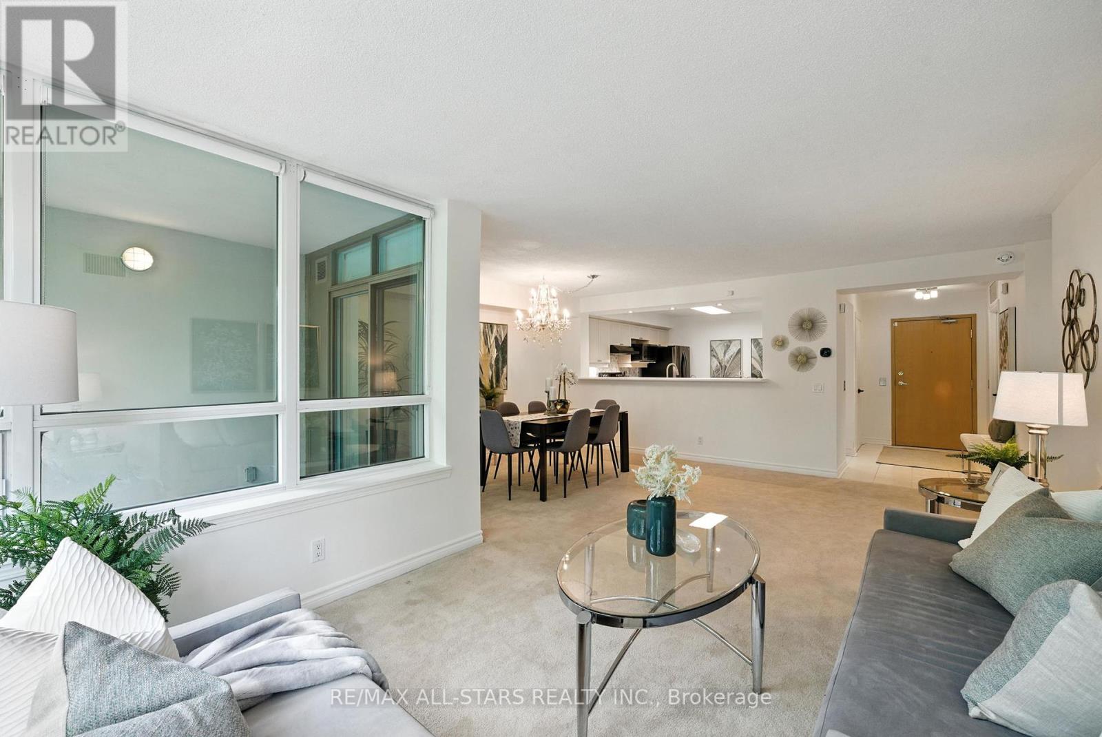 303 - 50 The Boardwalk Way, Markham, Ontario  L6E 1B6 - Photo 6 - N12279362