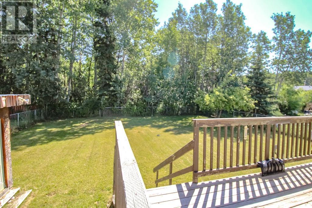 228 E 4th Avenue, Fort St. James, British Columbia  V0J 1P0 - Photo 3 - R3025612