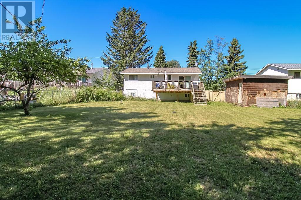 228 E 4th Avenue, Fort St. James, British Columbia  V0J 1P0 - Photo 5 - R3025612