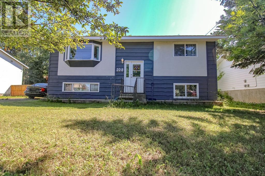 228 E 4th Avenue, Fort St. James, British Columbia  V0J 1P0 - Photo 19 - R3025612