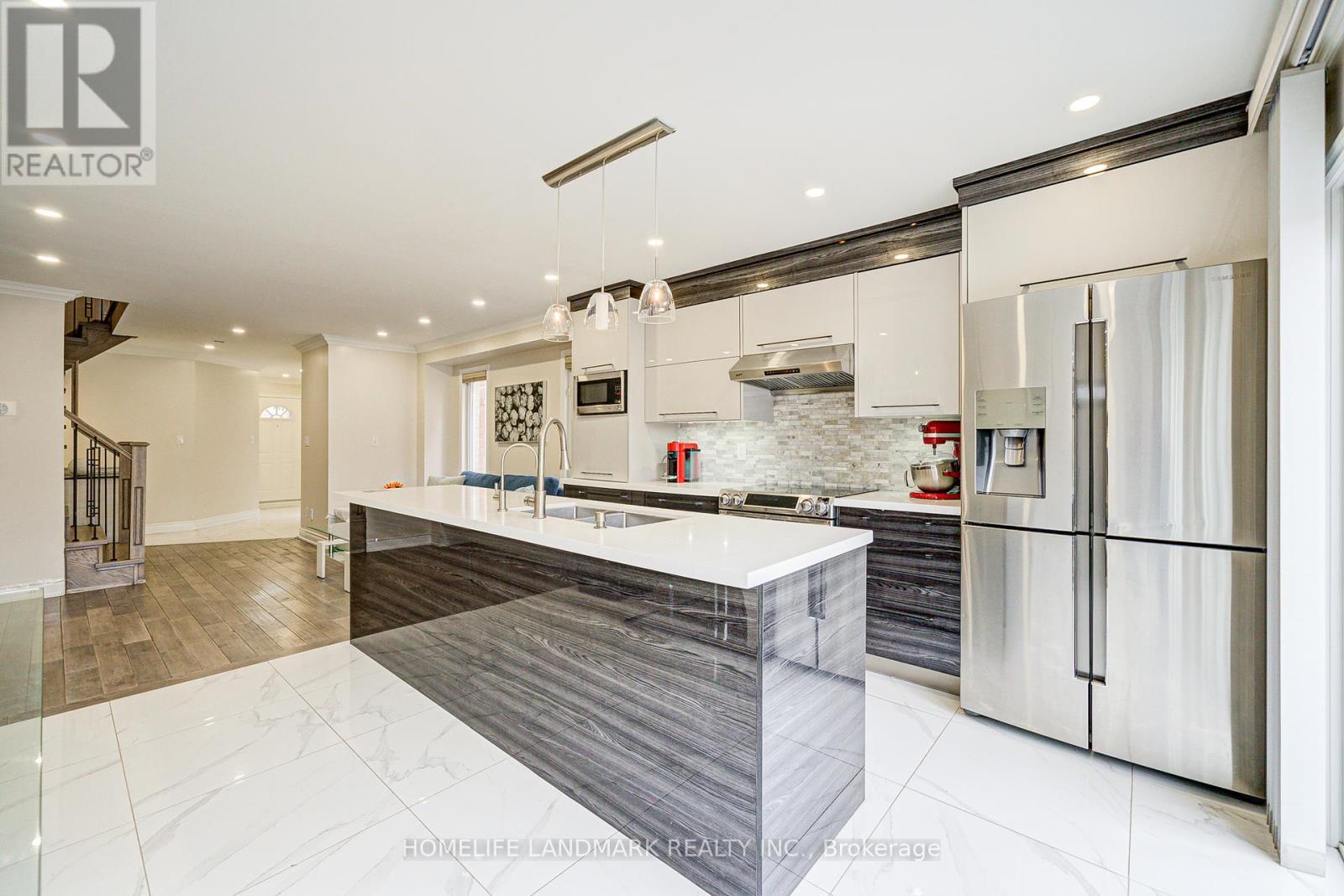 1141 Foxglove Place, Mississauga, Ontario  L5V 2N4 - Photo 10 - W12279218