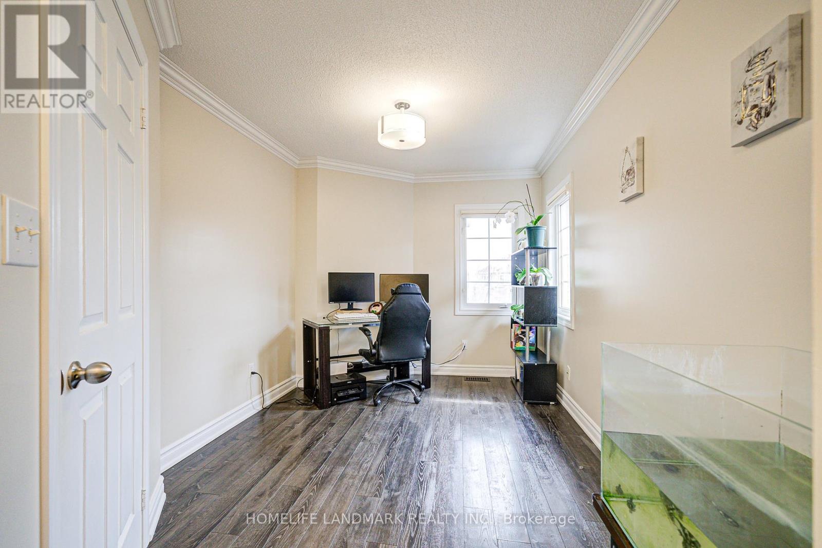 1141 Foxglove Place, Mississauga, Ontario  L5V 2N4 - Photo 14 - W12279218
