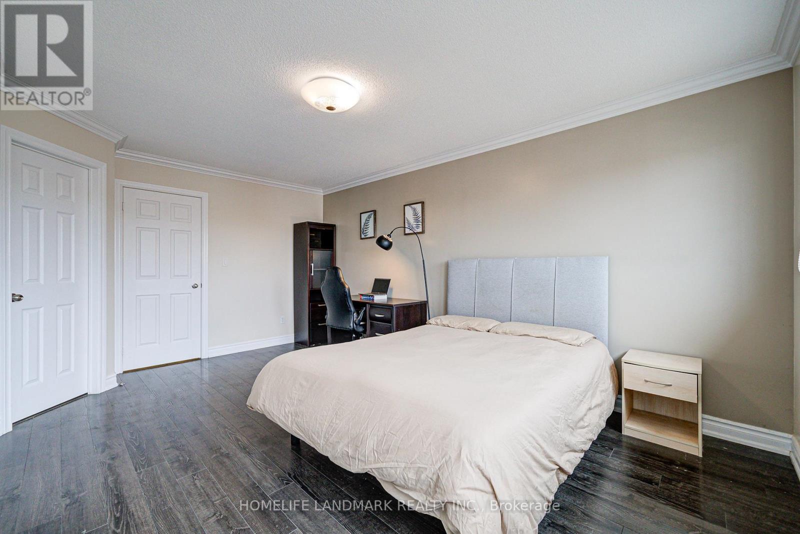 1141 Foxglove Place, Mississauga, Ontario  L5V 2N4 - Photo 20 - W12279218