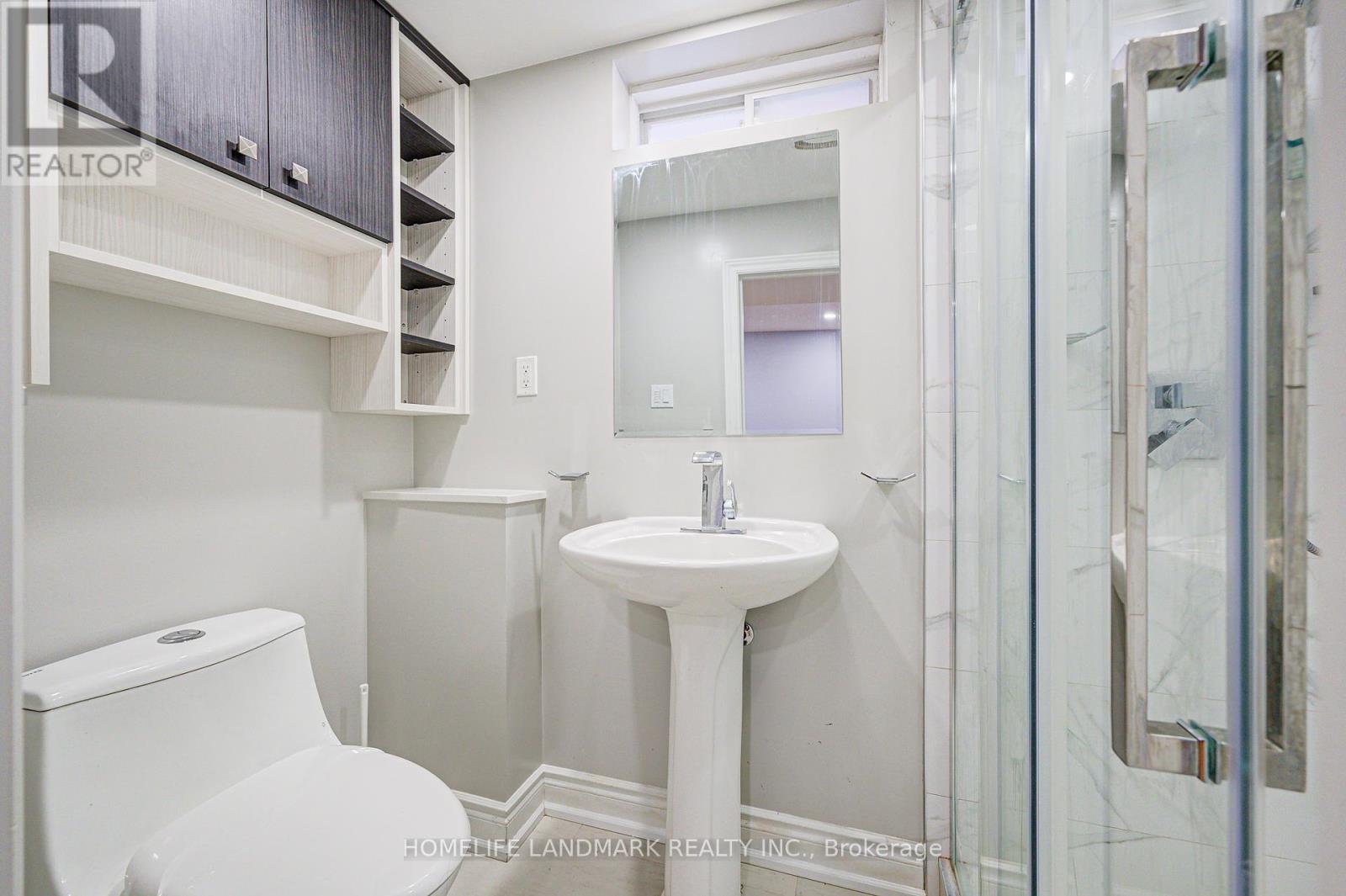 1141 Foxglove Place, Mississauga, Ontario  L5V 2N4 - Photo 27 - W12279218