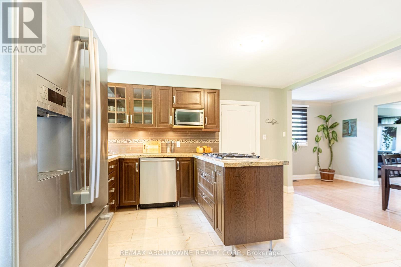 Property at 1478 SEAVIEW DRIVE image 5