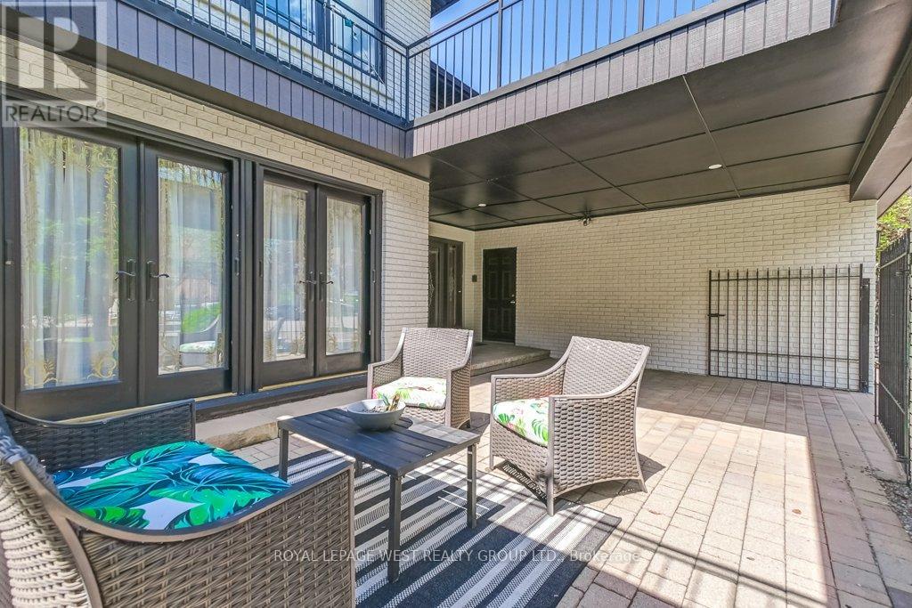 Property at 41 VANCHO CRESCENT image 5