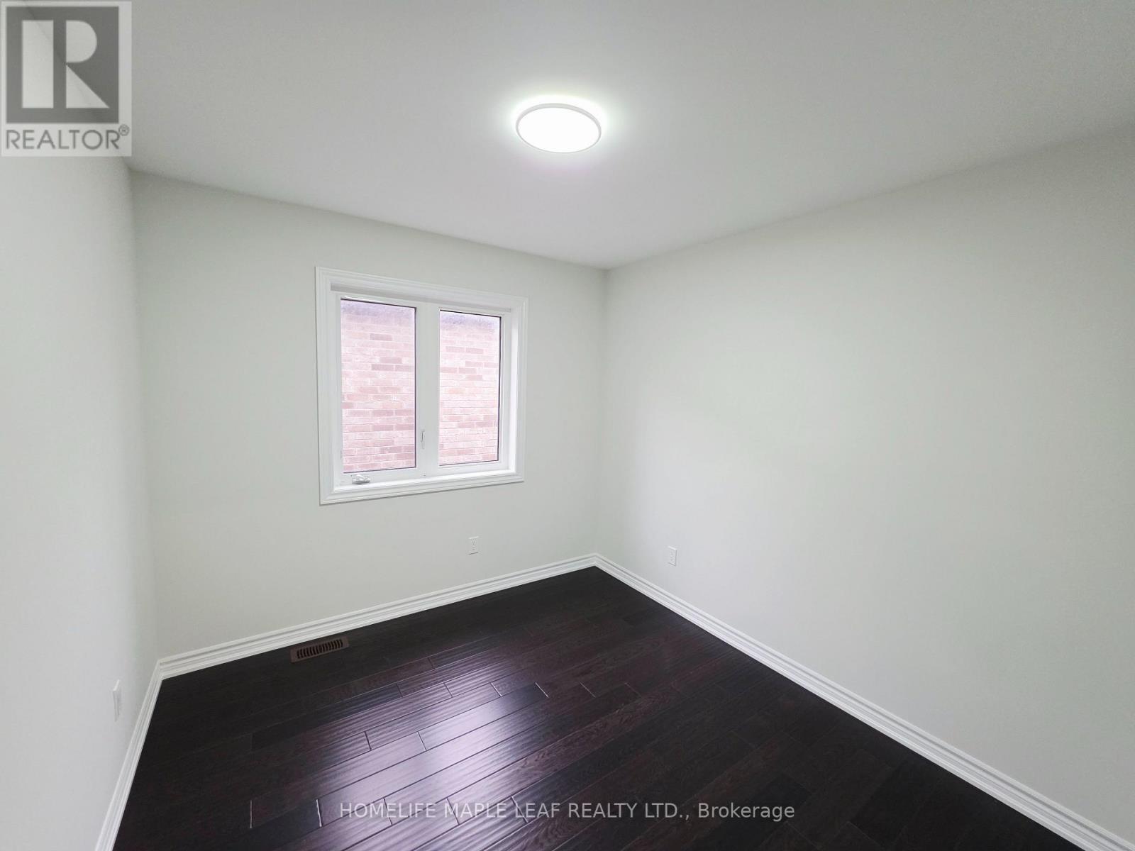 210 Palace Street, Thorold (Thorold Downtown), Ontario  L2V 3P4 - Photo 18 - X12279263