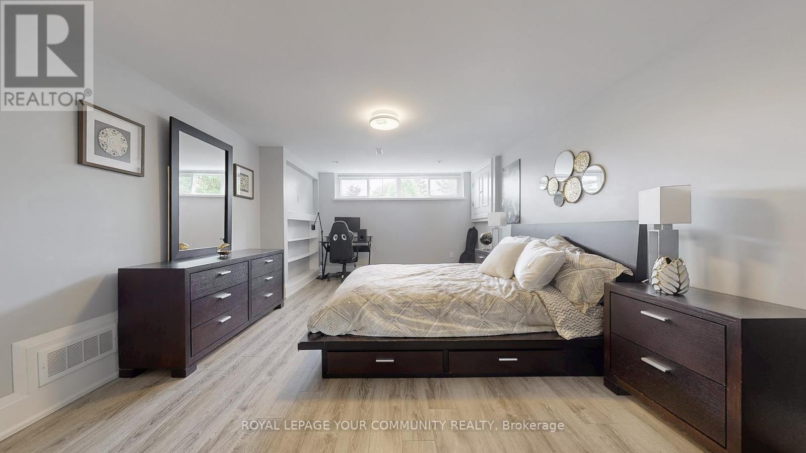 29 Manadon Drive, Toronto (Newtonbrook West), Ontario  M2M 1W8 - Photo 38 - C12279153