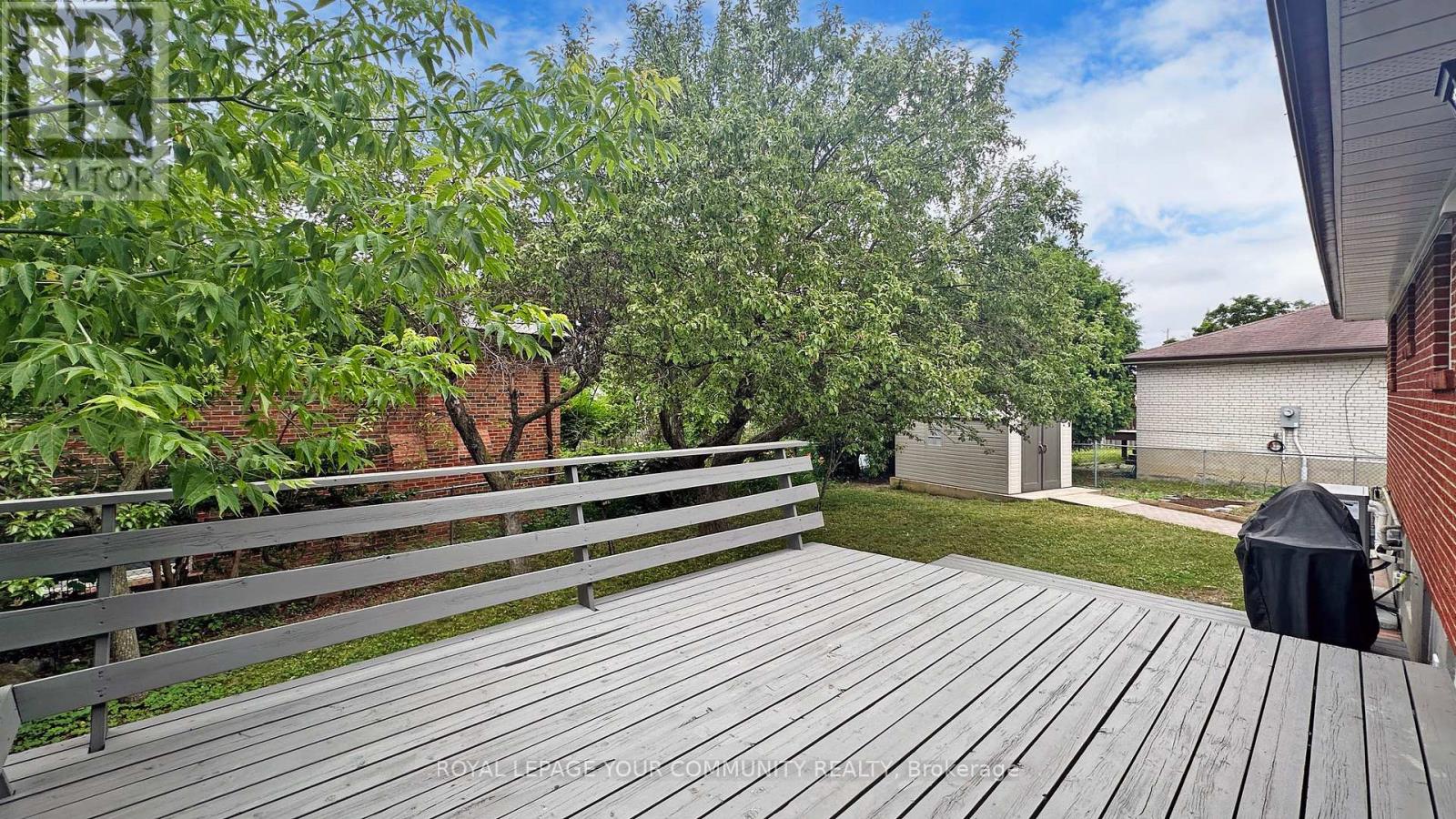 29 Manadon Drive, Toronto (Newtonbrook West), Ontario  M2M 1W8 - Photo 49 - C12279153
