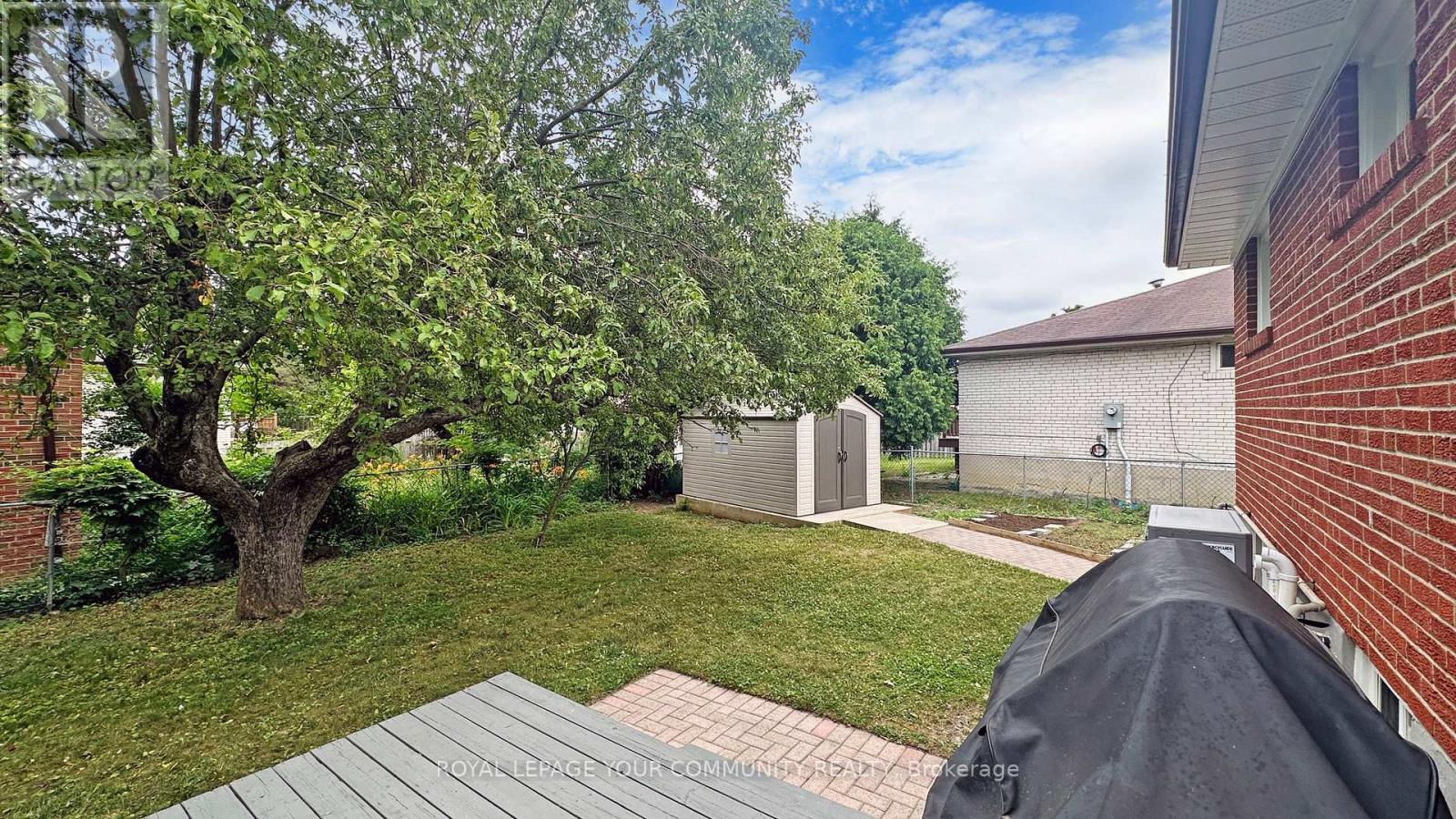 29 Manadon Drive, Toronto (Newtonbrook West), Ontario  M2M 1W8 - Photo 50 - C12279153