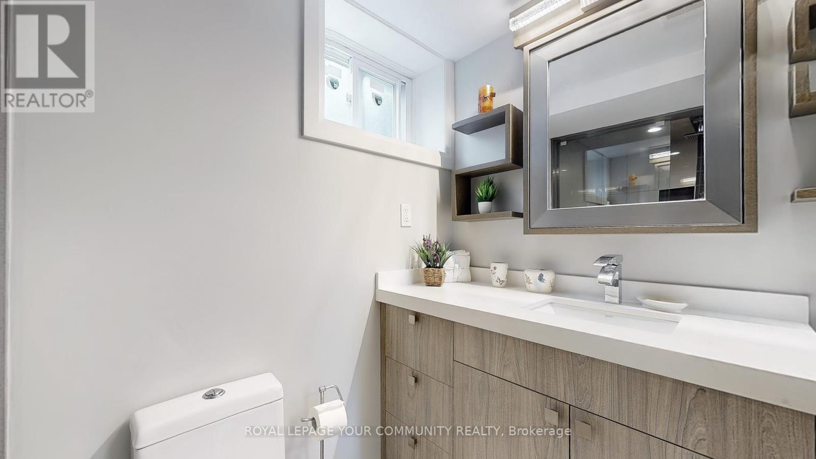 29 Manadon Drive, Toronto (Newtonbrook West), Ontario  M2M 1W8 - Photo 42 - C12279153