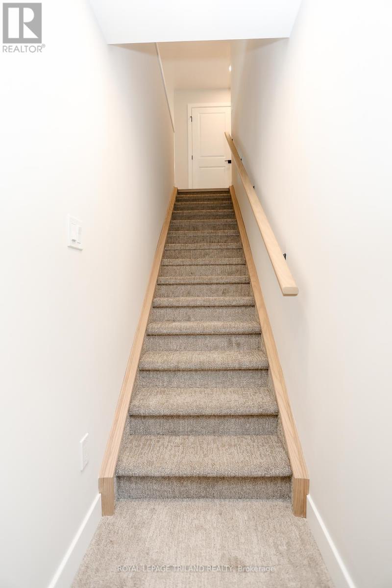 51 White Tail Path, Central Elgin, Ontario  N5R 0N7 - Photo 30 - X12279482