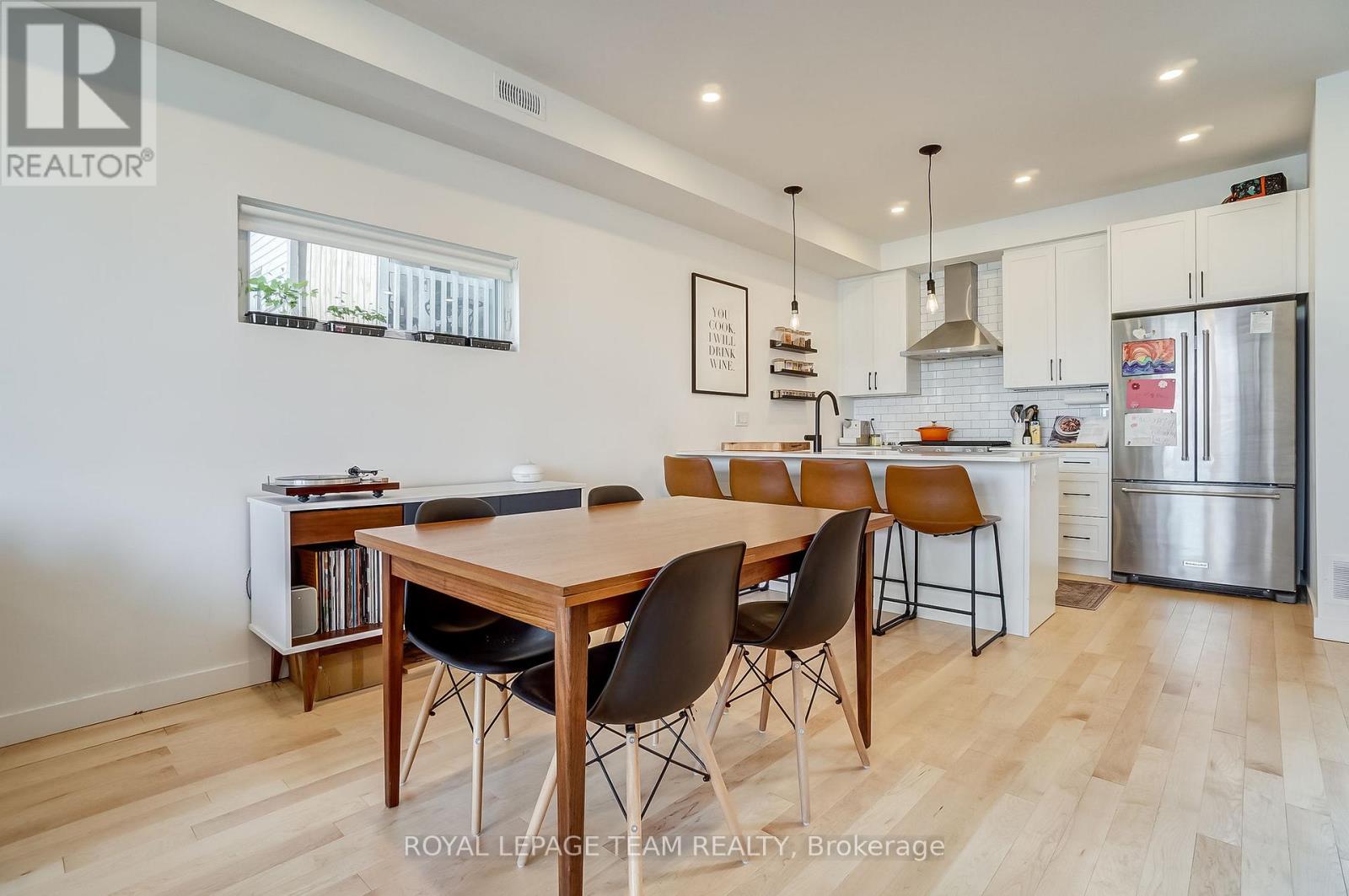 Property at 125 CARRUTHERS AVENUE image 5