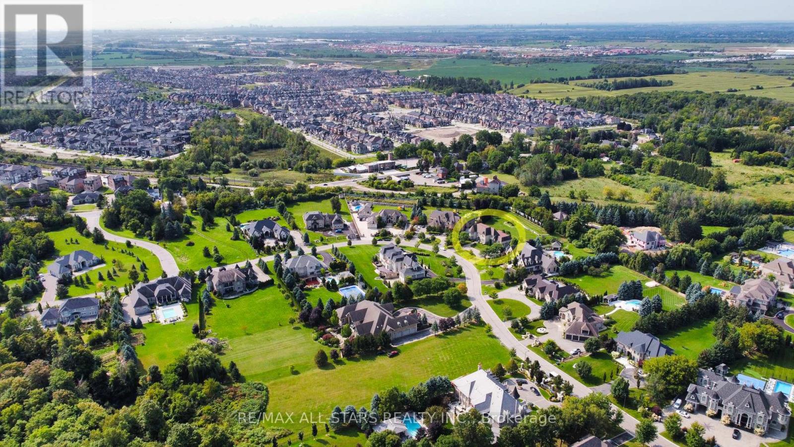 70 Richard Lovat Court, Vaughan (Kleinburg), Ontario  L0J 1C0 - Photo 49 - N12274801