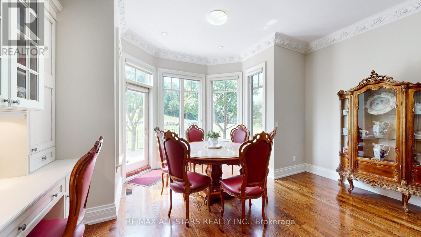 70 Richard Lovat Court, Vaughan (Kleinburg), Ontario  L0J 1C0 - Photo 22 - N12274801