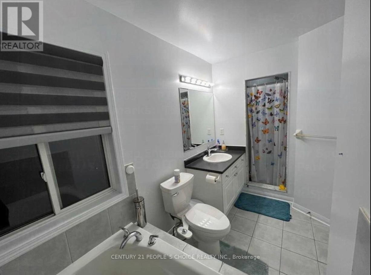20 Murphy Road, Brampton (Gore Industrial North), Ontario  L6S 6L2 - Photo 12 - W12279388