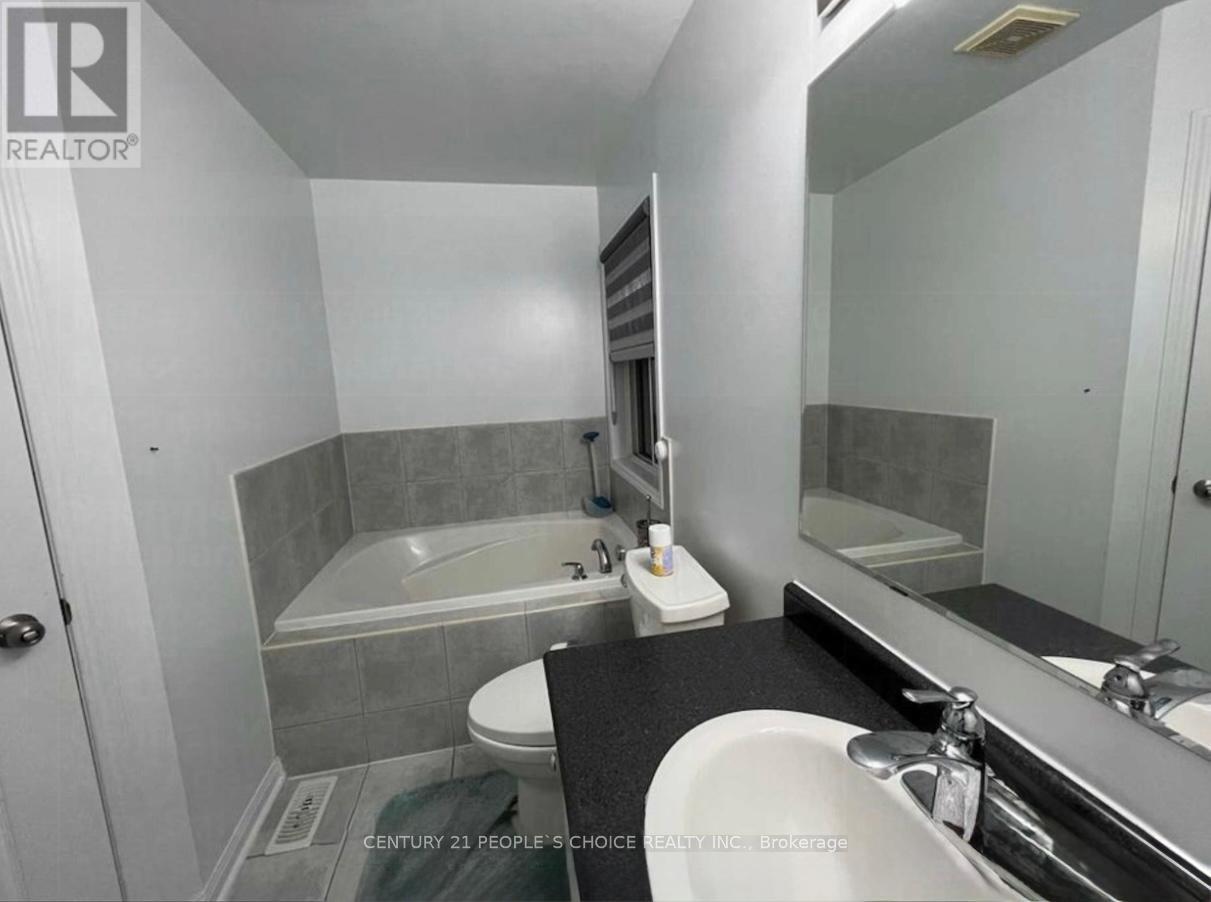 20 Murphy Road, Brampton (Gore Industrial North), Ontario  L6S 6L2 - Photo 16 - W12279388