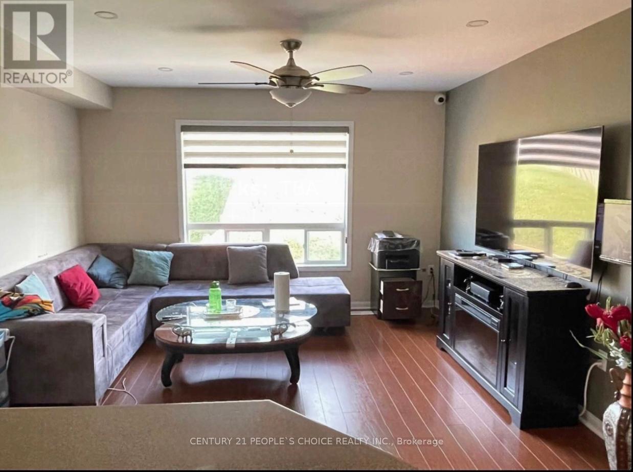 20 Murphy Road, Brampton (Gore Industrial North), Ontario  L6S 6L2 - Photo 6 - W12279388