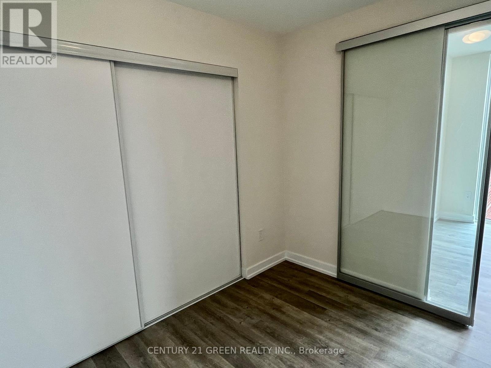 703 - 2300 St. Clair Avenue W, Toronto, Ontario  M6N 0B3 - Photo 16 - W12279404