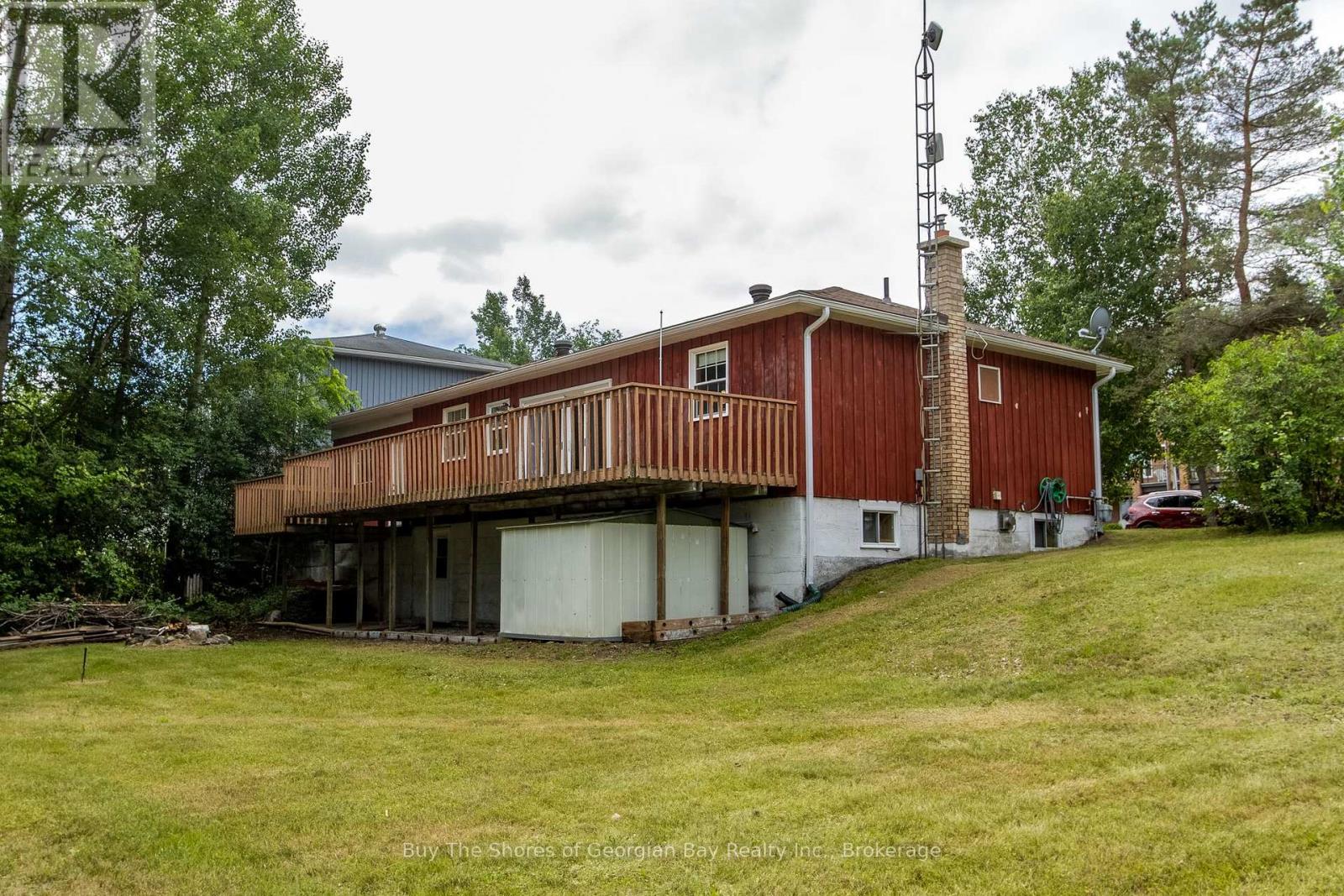 40 Lepage Drive, Penetanguishene, Ontario  L9M 1R5 - Photo 3 - S12279517