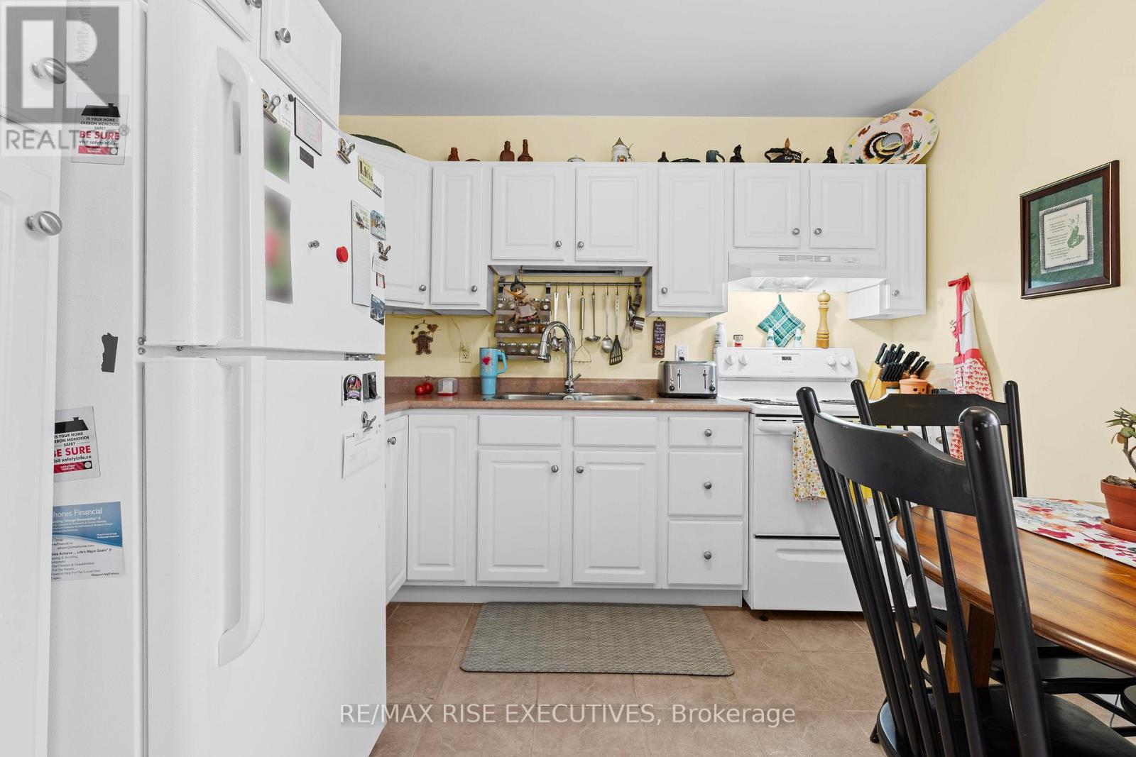 73 King Street E, Brockville, Ontario  K6V 1B2 - Photo 11 - X12279531