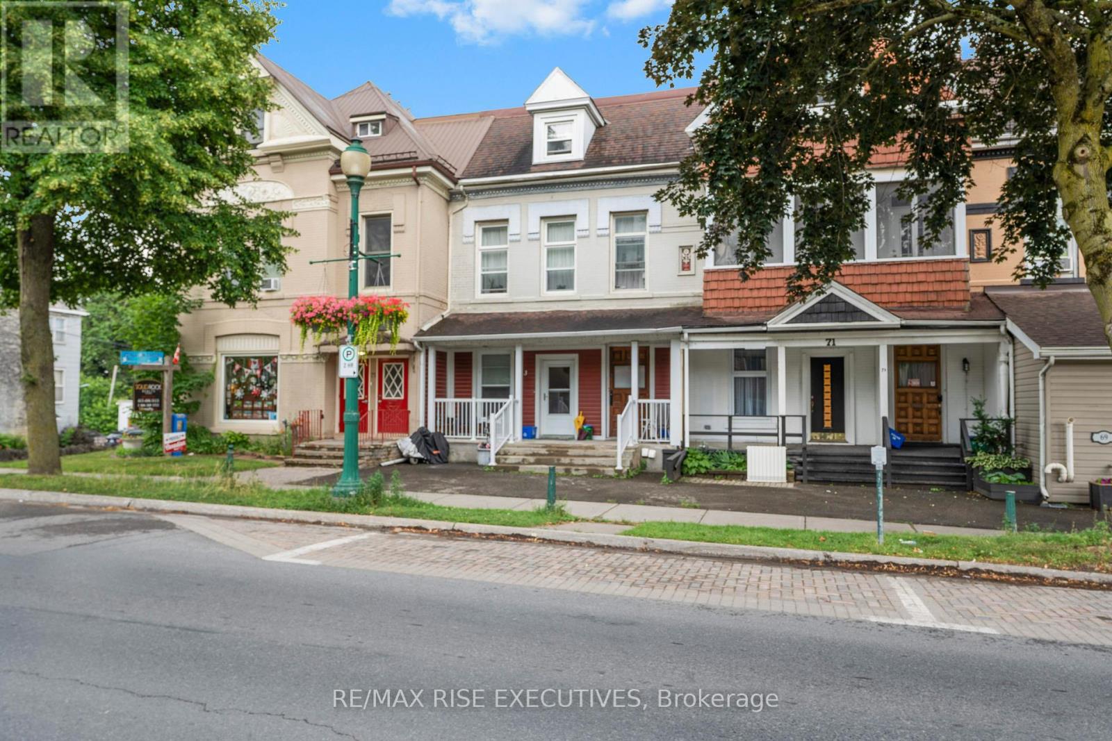 73 King Street E, Brockville, Ontario  K6V 1B2 - Photo 3 - X12279531