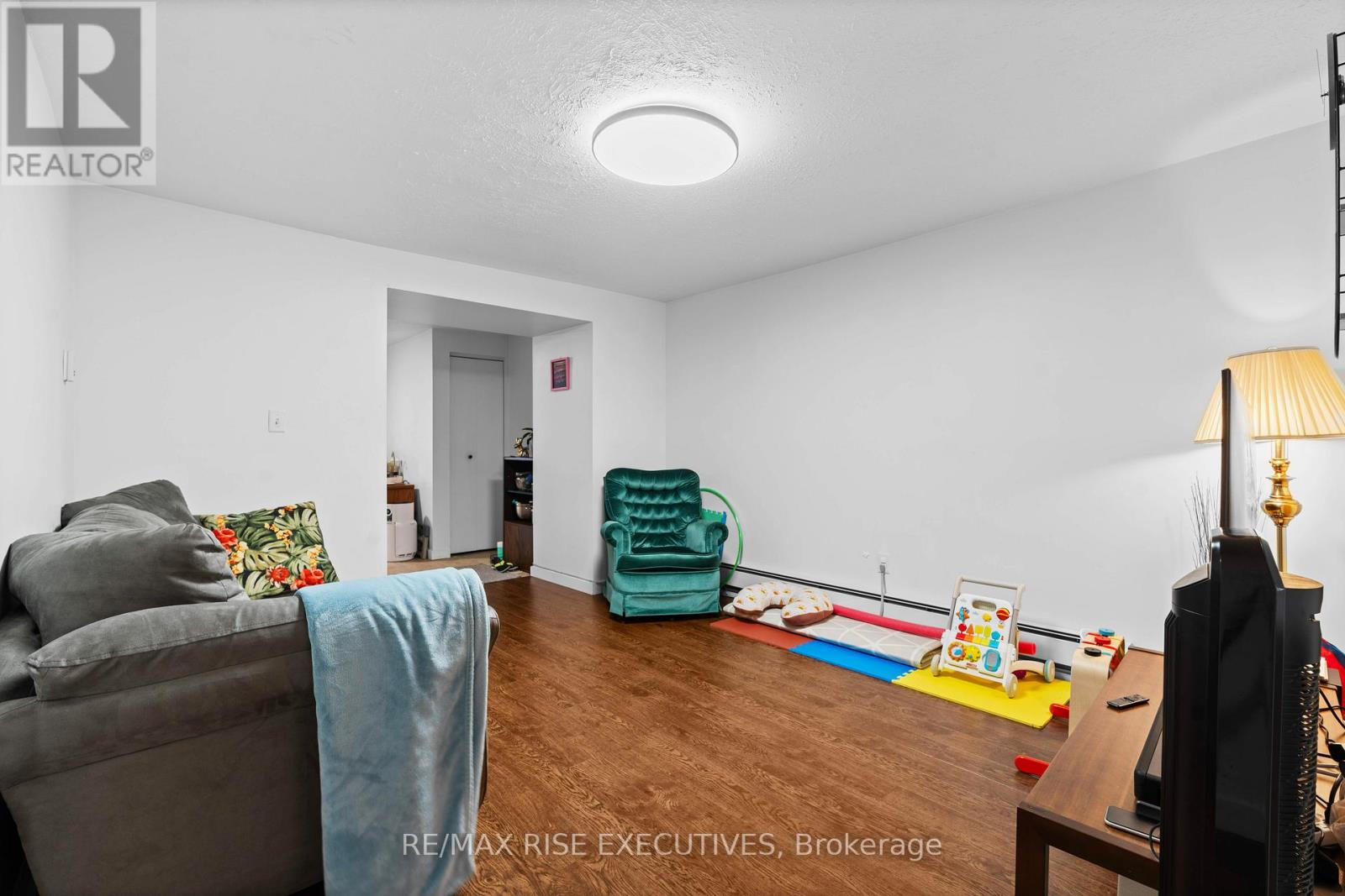 73 King Street E, Brockville, Ontario  K6V 1B2 - Photo 35 - X12279531