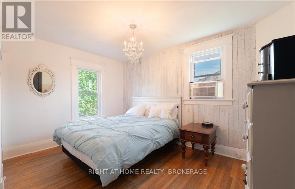 129 Forest Avenue, Port Colborne, Ontario  L3K 5E5 - Photo 12 - X12279425