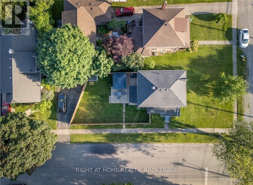 129 Forest Avenue, Port Colborne, Ontario  L3K 5E5 - Photo 23 - X12279425