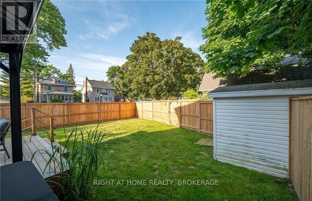 129 Forest Avenue, Port Colborne, Ontario  L3K 5E5 - Photo 4 - X12279425