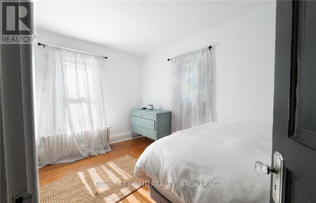 129 Forest Avenue, Port Colborne, Ontario  L3K 5E5 - Photo 9 - X12279425