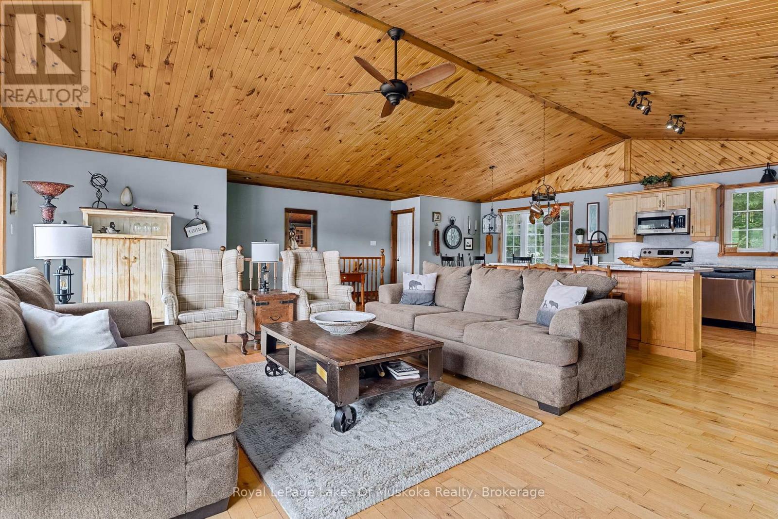 300 Wurm Road, Magnetawan, Ontario  P0A 1P0 - Photo 6 - X12279469