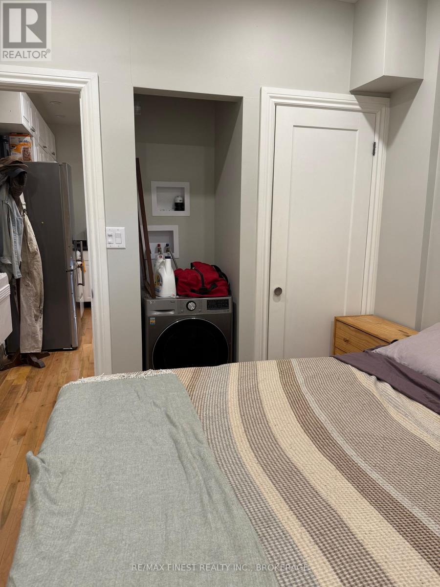 398 Alfred Street, Kingston, Ontario  K7K 4H9 - Photo 6 - X12279275