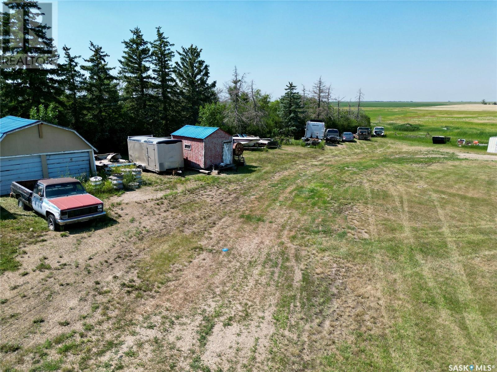 Tribune Acreage Near Weyburn, Souris Valley Rm No. 7, Saskatchewan  S0C 1Z0 - Photo 45 - SK012329